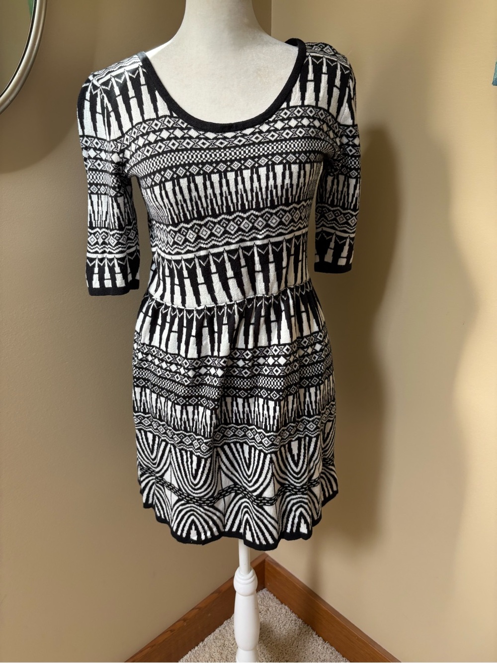 Freshman 1996 Knitted Dress Sweater Mini Geometric Art Deco Black White Medium